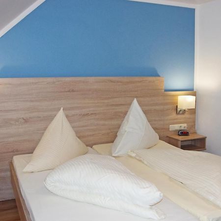 Hotel Loewenhof à Krumbach Extérieur photo