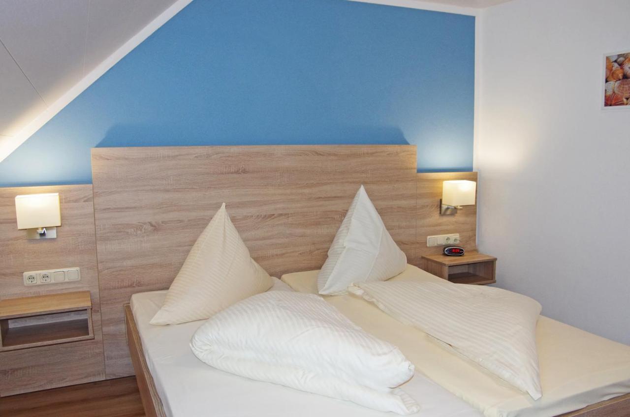 Hotel Loewenhof à Krumbach Extérieur photo